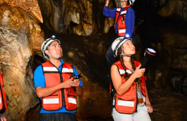 San Sebastián de las Grutas: Caves & Cenote