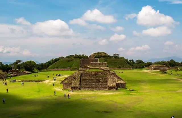 Monte Albán Ruins & Artisan Villages