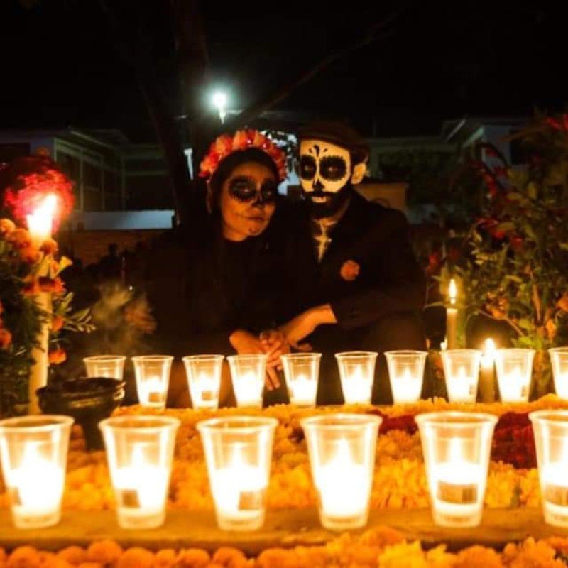 Day of the Dead: cemetery night tour