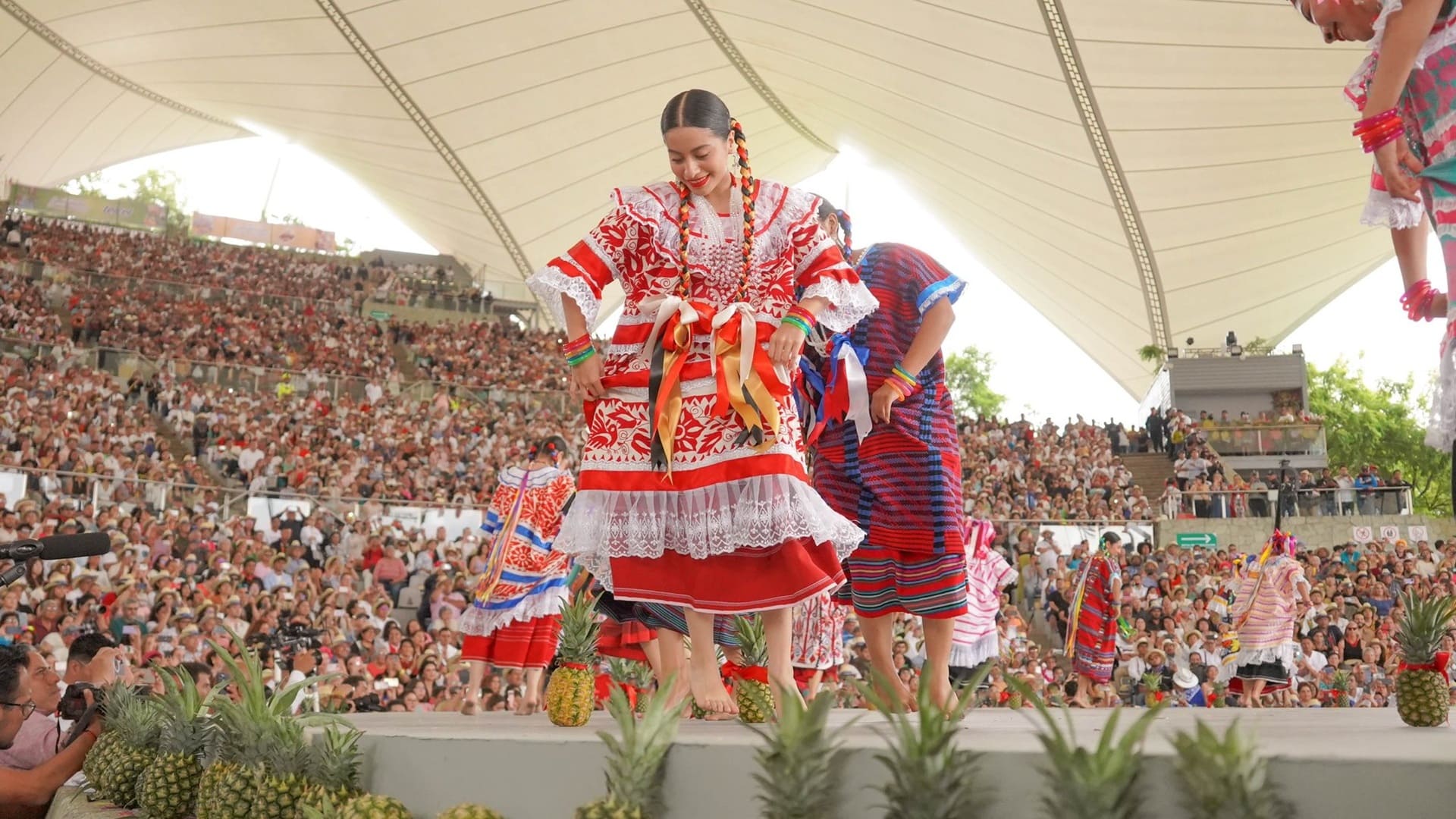The Guelaguetza in Oaxaca: A Living Celebration of Culture, Community & Tradition