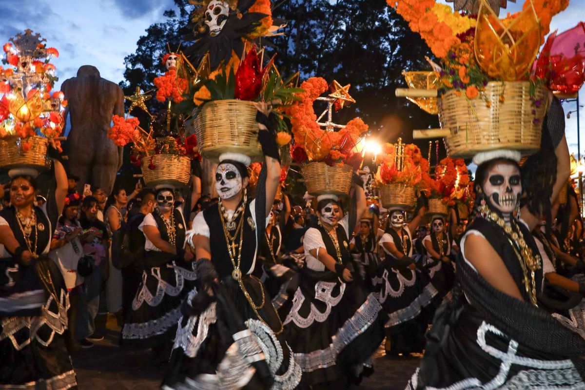 Día de Muertos in Oaxaca: Traditions, Where to Go, What to Expect